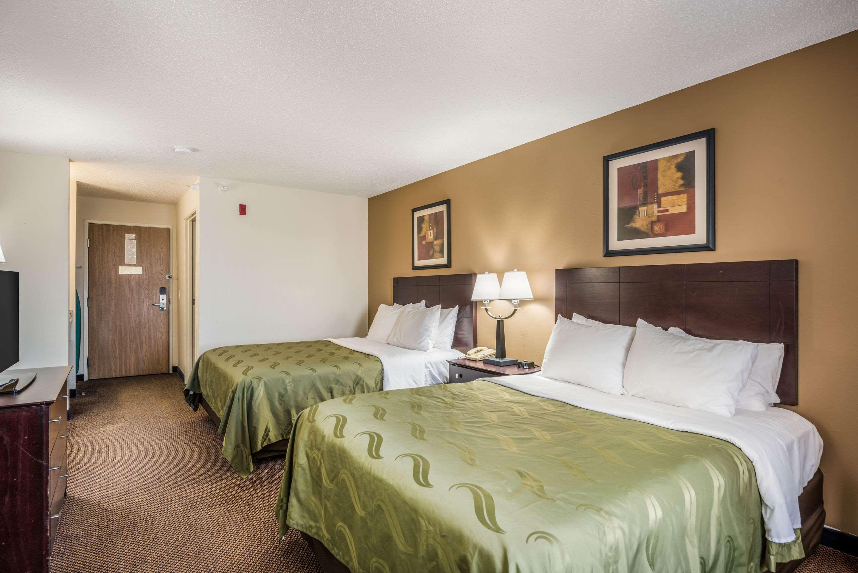 Quality Inn & Suites Eldridge Davenport North المظهر الخارجي الصورة
