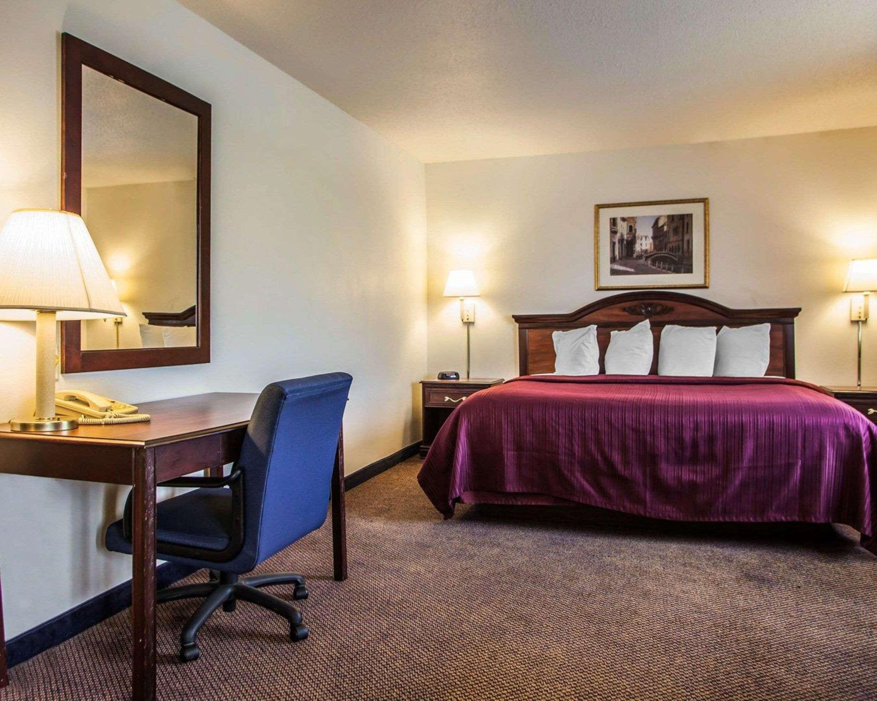 Quality Inn & Suites Eldridge Davenport North المظهر الخارجي الصورة