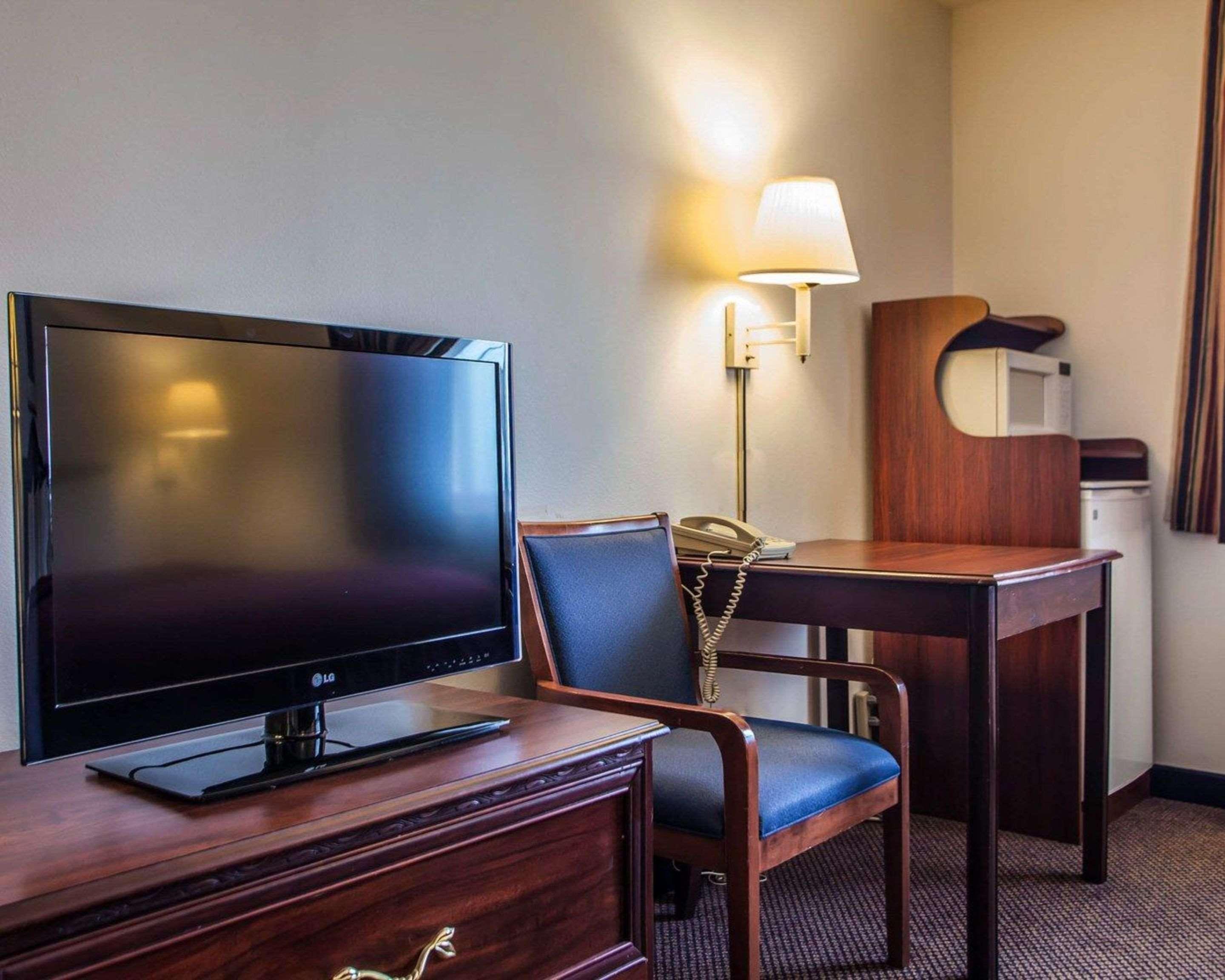 Quality Inn & Suites Eldridge Davenport North المظهر الخارجي الصورة